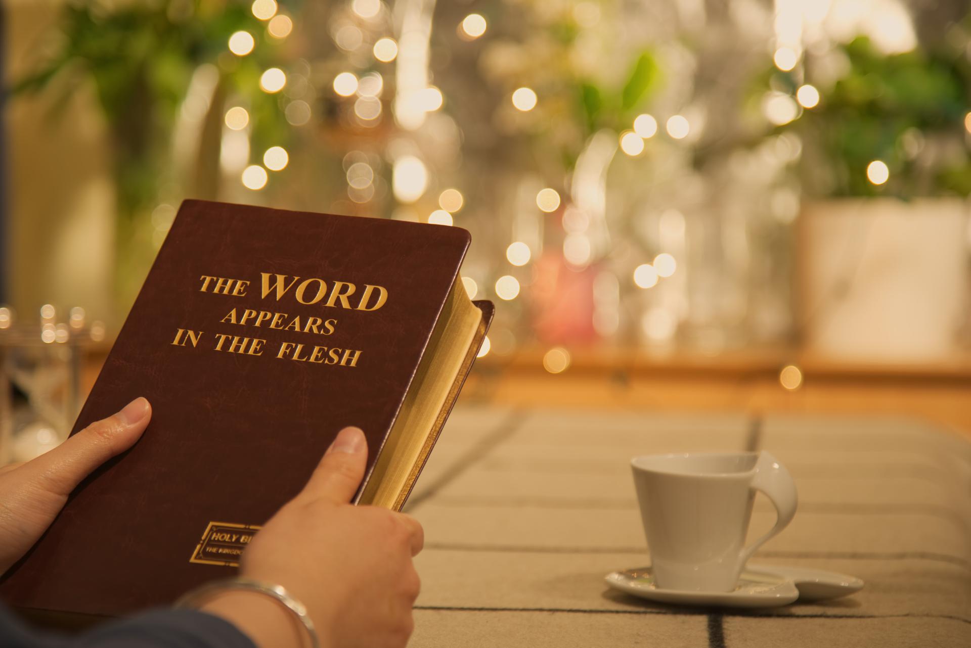 Knowing God,Testifying to God